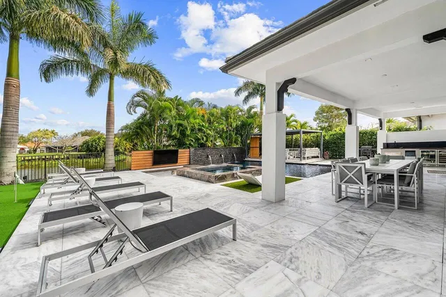 West Palm Beach Residence photo 39