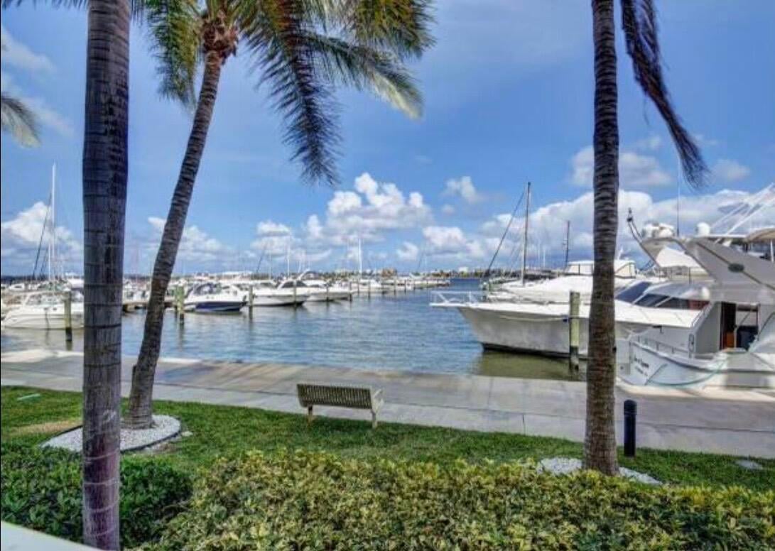Windward Bay Lantana Unit 316 photo 5
