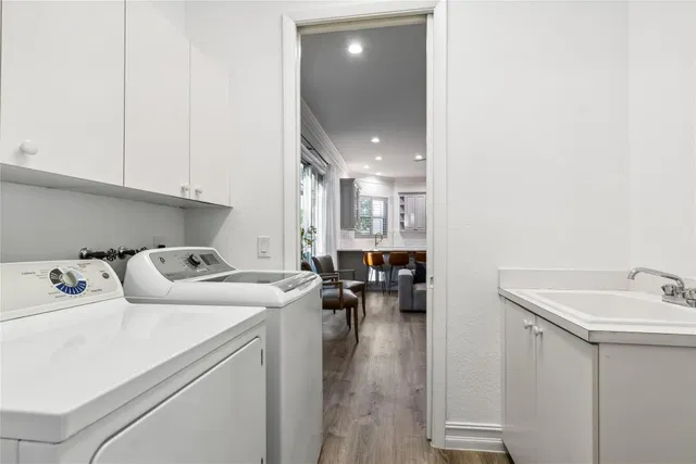 Residence photo 16