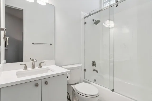 Residence photo 18