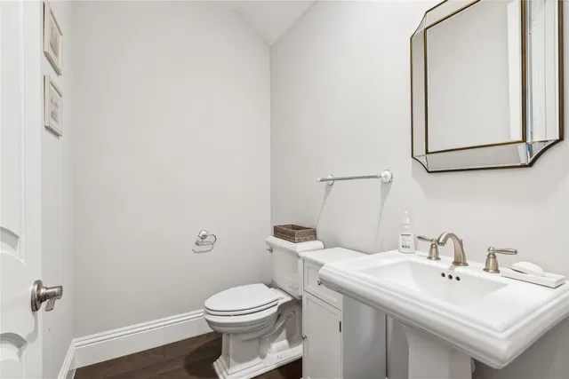 Residence photo 16