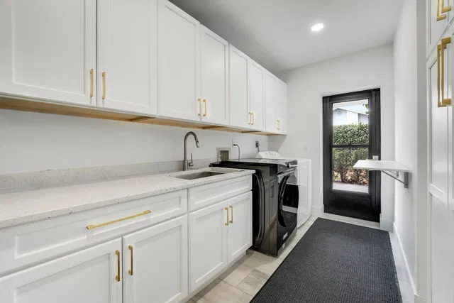Residence photo 41