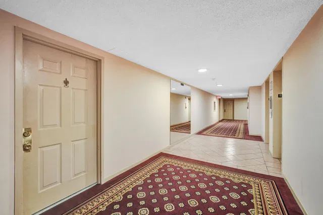 Palm Beach House Unit 805 photo 4