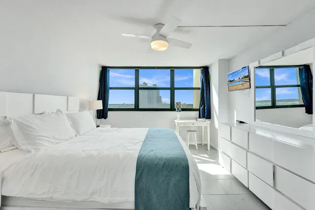 Palm Beach House Unit 805 photo 23