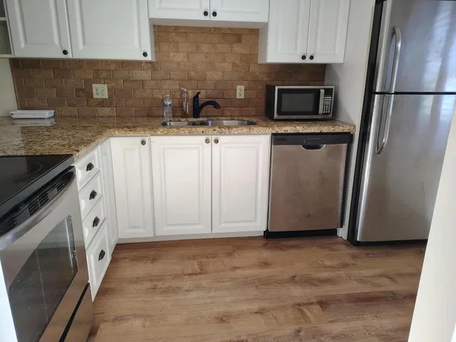 Unit 104 photo 2