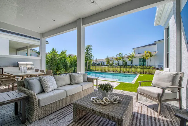 Artistry Palm Beach Gardens Residence photo 38