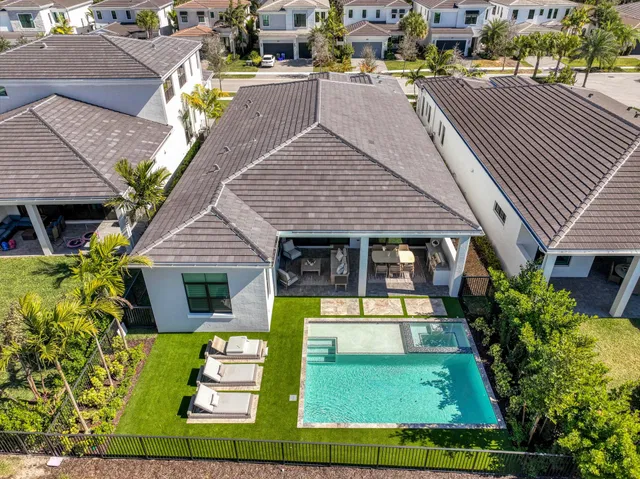 Artistry Palm Beach Gardens Residence photo 46