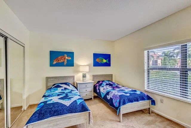 Unit 105 photo 24