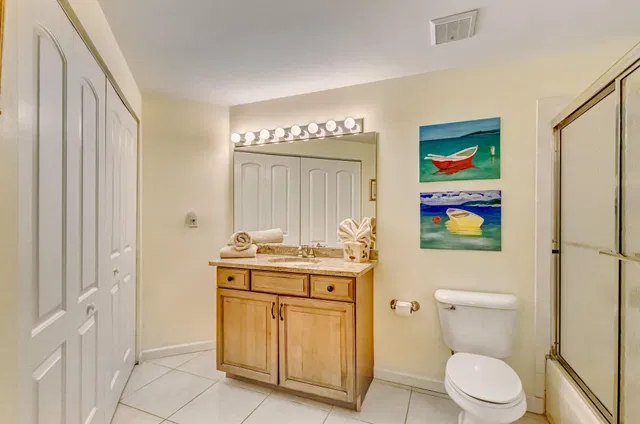 Unit 105 photo 26