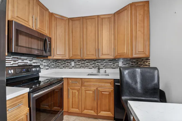 Residence photo 14