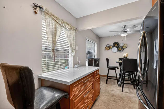 Residence photo 15
