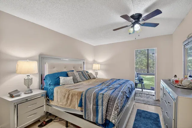 Residence photo 20