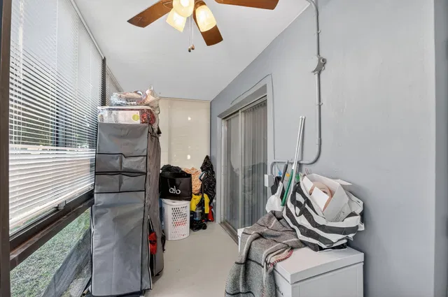 Residence photo 27