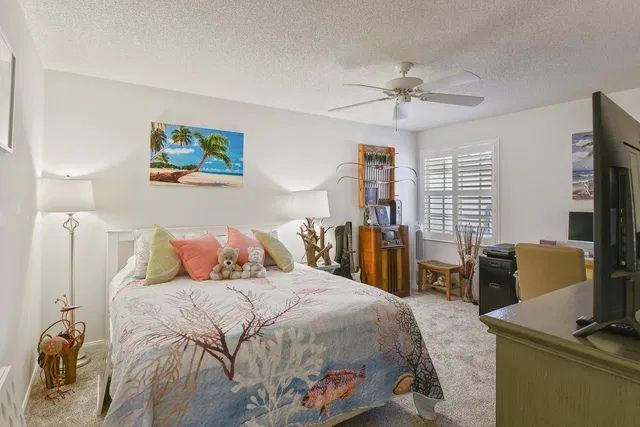 Residence photo 16