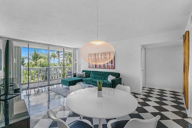 South Palm Beach Unit 303 photo 7