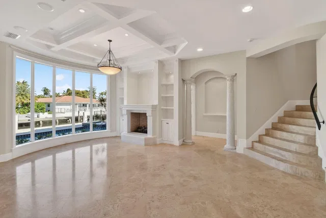 Golden Harbour Residence photo 8