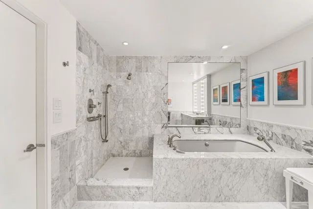 Sloan's Curve Palm Beach Unit 201n photo 10