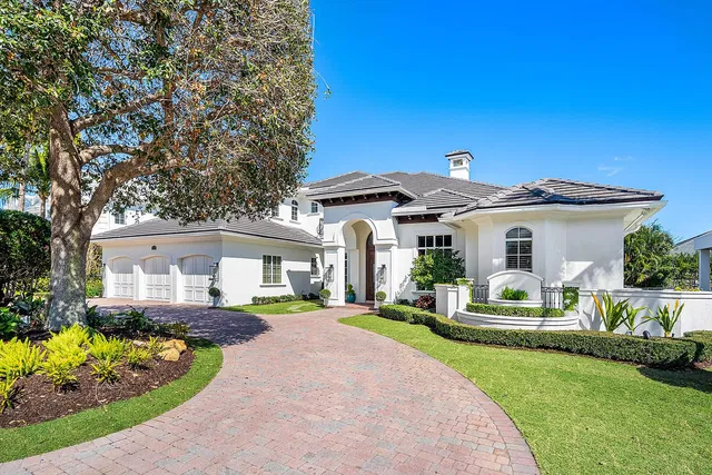 Royal Palm Yacht and Country Club Residence photo 2