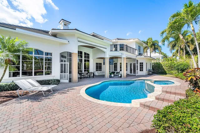 Royal Palm Yacht and Country Club Residence photo 30