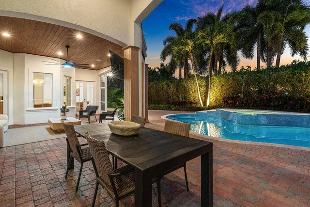Royal Palm Yacht and Country Club Residence photo 64
