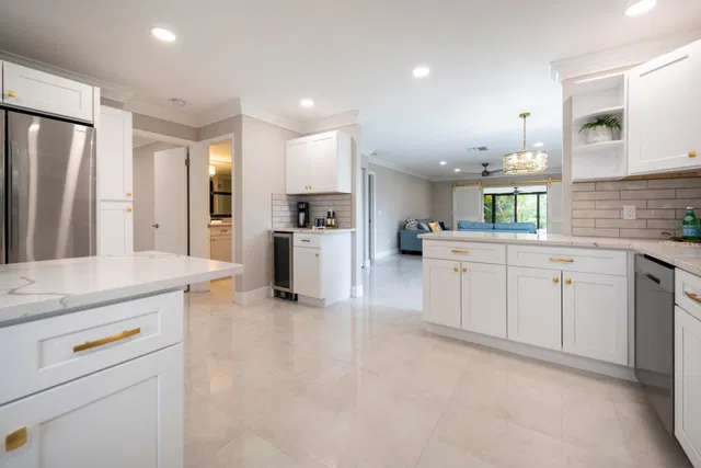 Boca Lago Country Club Homes Unit H photo 4