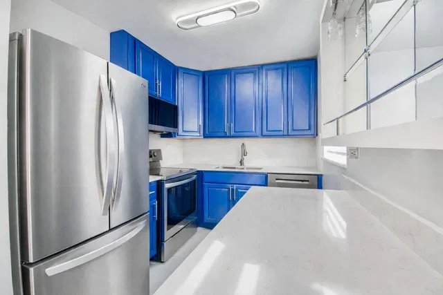 Residence photo 6