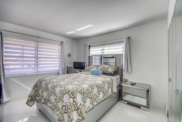 Residence photo 7