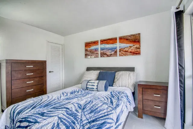 Residence photo 9