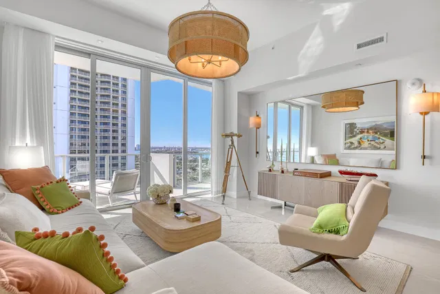 Amrit Ocean Resort & Residences Unit 1805 photo 3