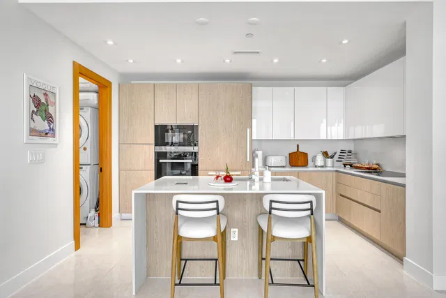 Amrit Ocean Resort & Residences Unit 1805 photo 7