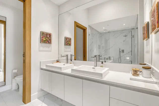 Amrit Ocean Resort & Residences Unit 1805 photo 17