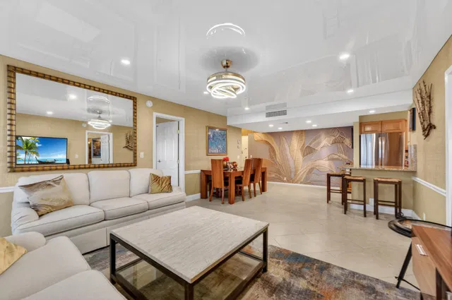 Golfview North Palm Beach I Unit 704 photo 11
