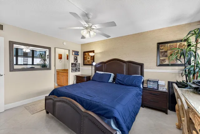Golfview North Palm Beach I Unit 704 photo 22