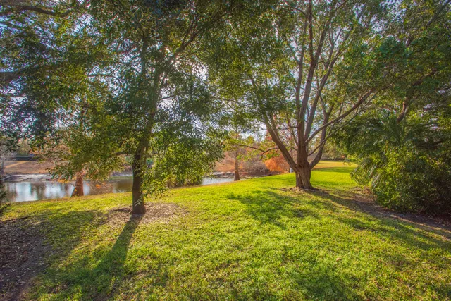 Residence photo 30