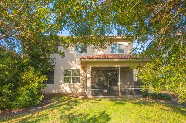 Residence photo 31