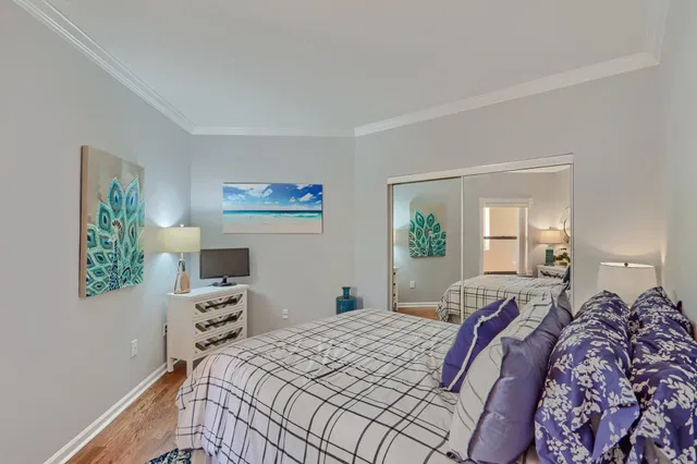 Unit 204 photo 31