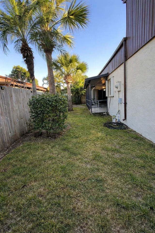 Residence photo 38