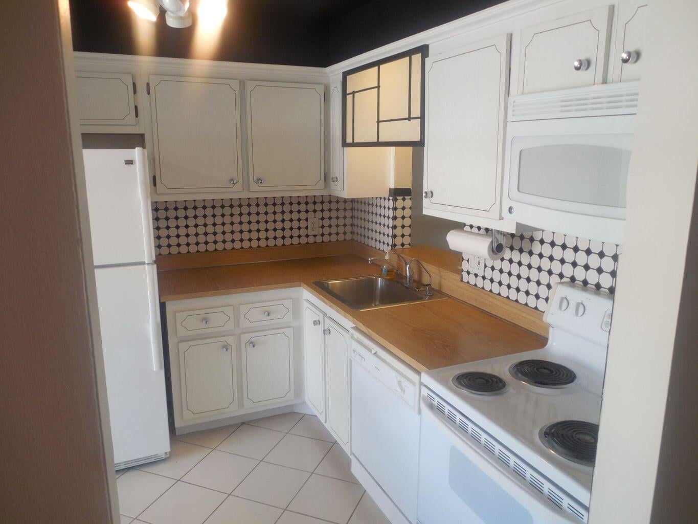 Residence photo 6