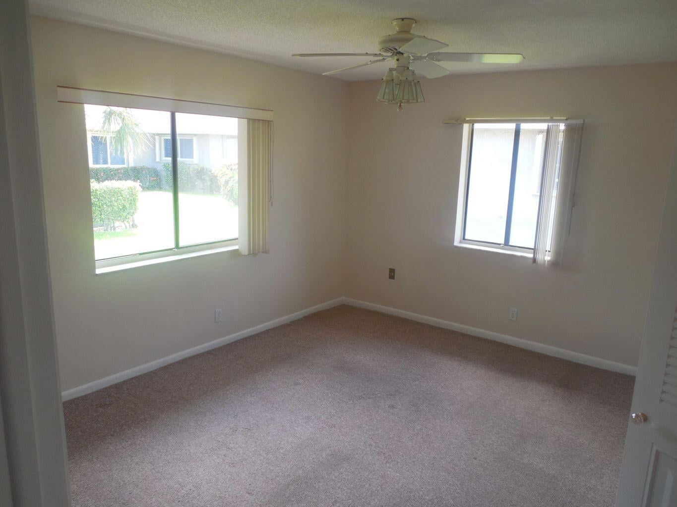 Residence photo 8