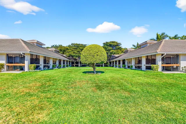  Residence photo 17
