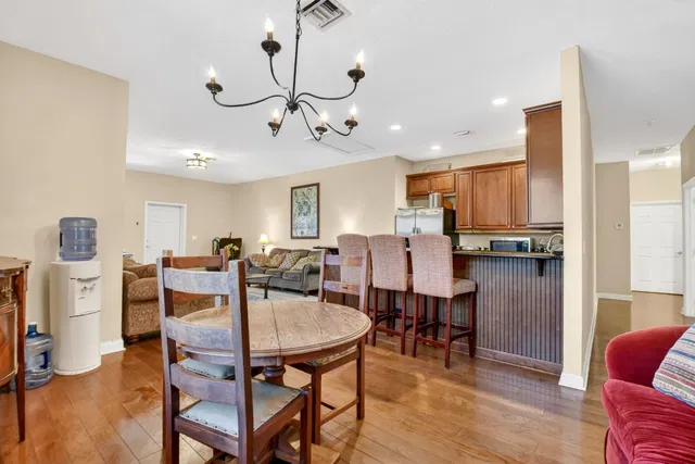  Residence photo 33