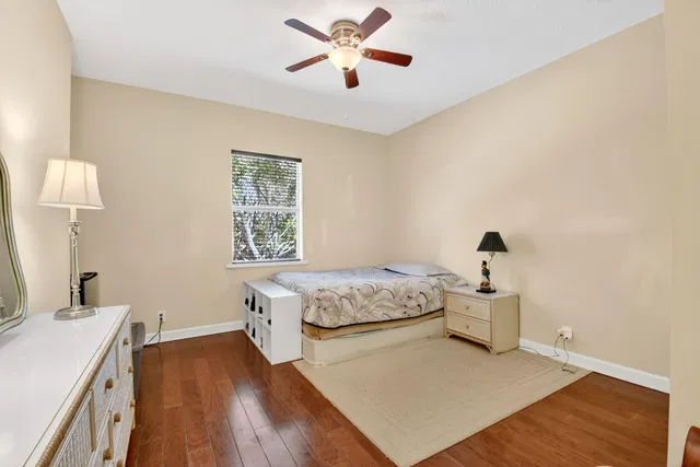  Residence photo 35