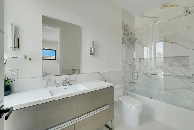 Residence photo 36