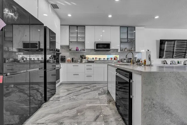 Saturnia Boca Raton Residence photo 11