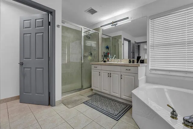 Saturnia Boca Raton Residence photo 25