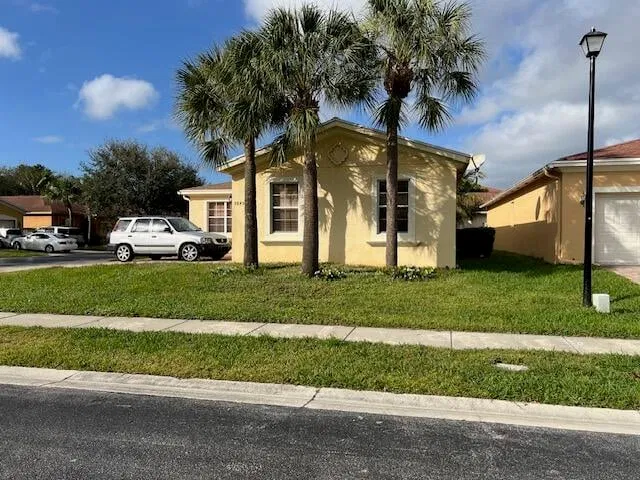 Residence photo 6