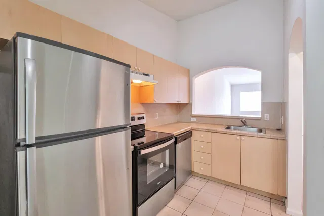 Unit 205 photo 12