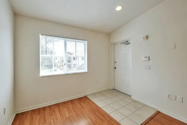 Unit 205 photo 22