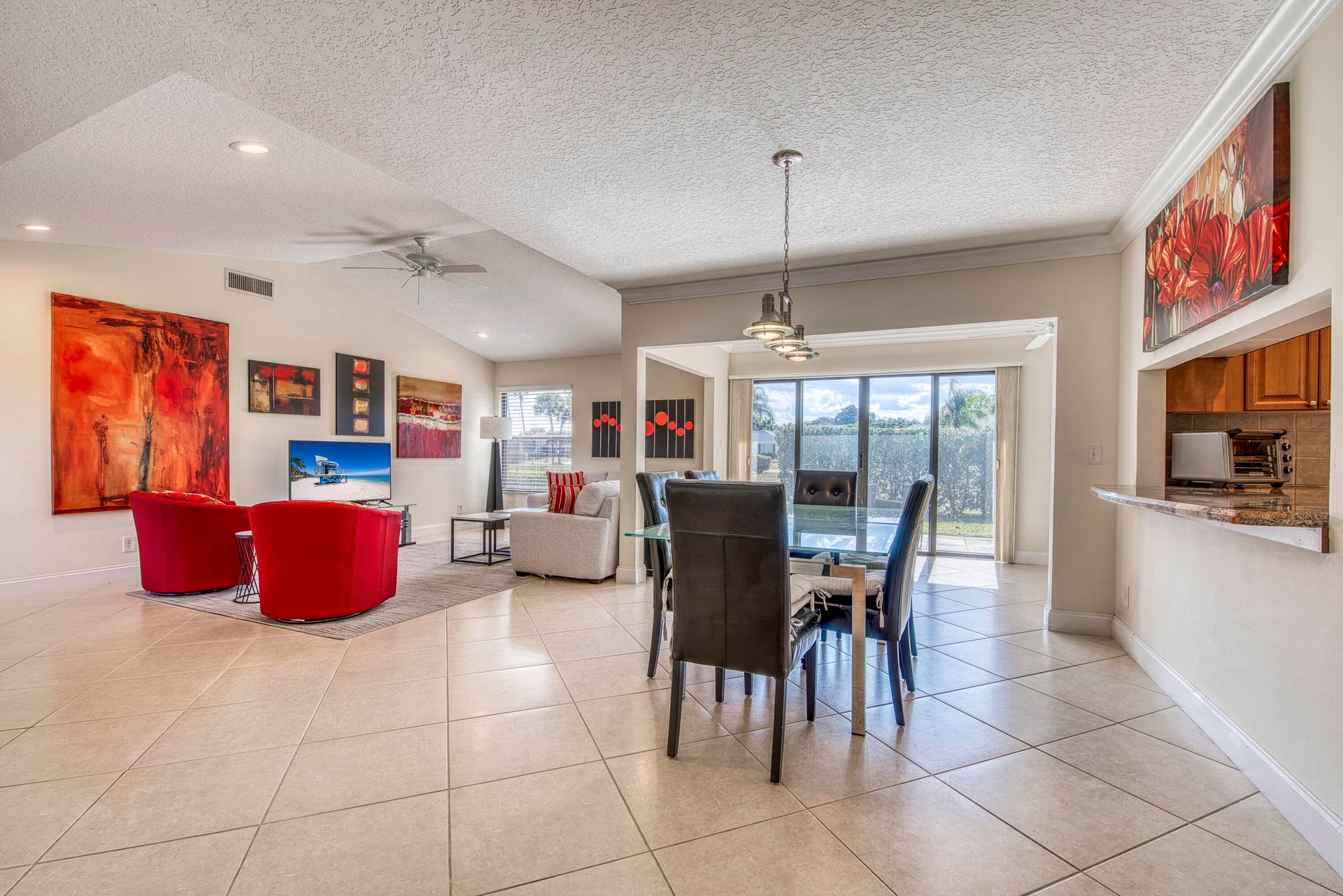 Eastpointe Country Club Residence photo 4