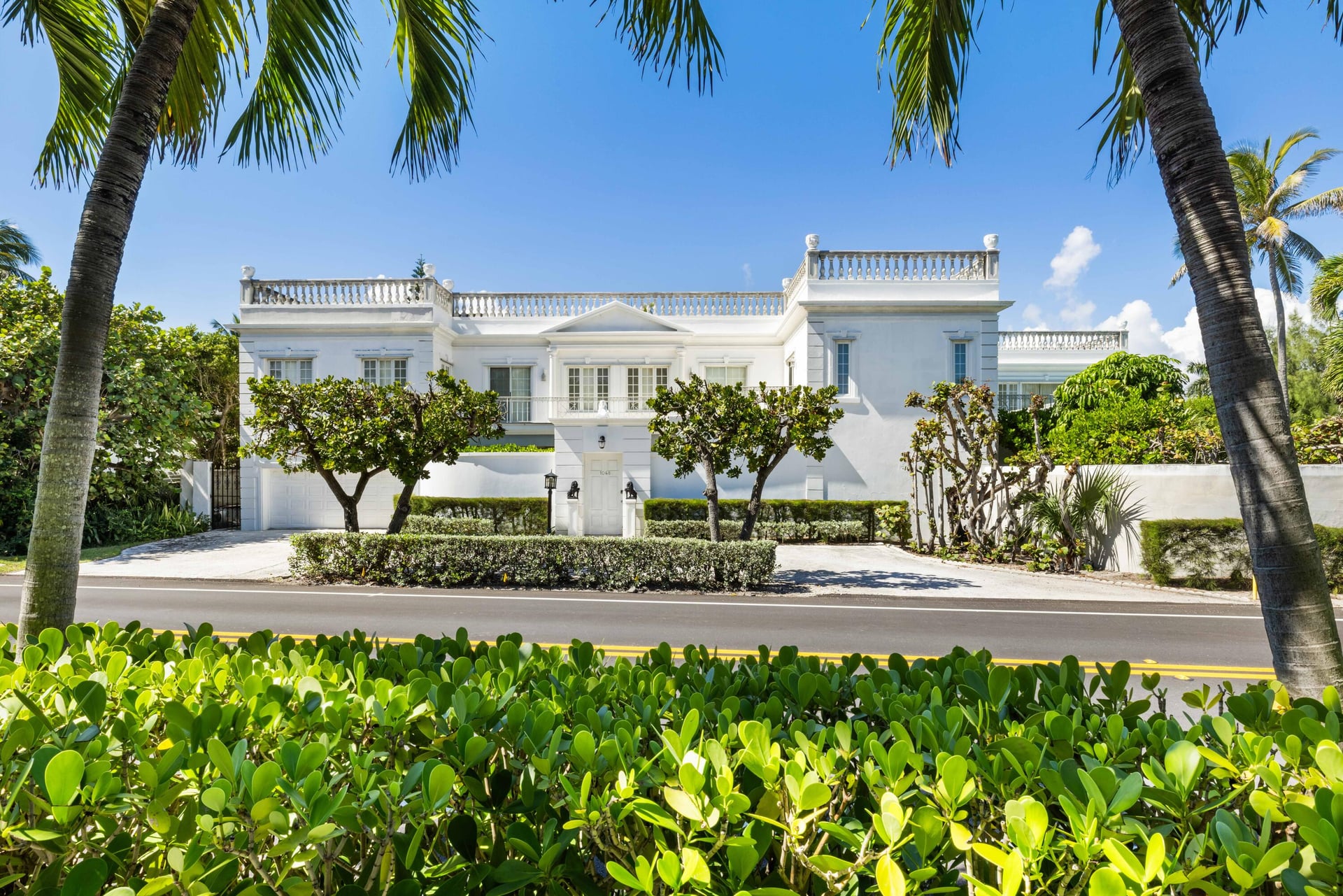 Residence photo 3